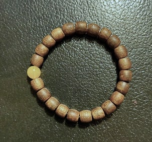 Chinese natural qinan Agarwood carved bead bracelet