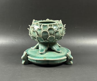Chinese longquan type porcelain tripod incense burner