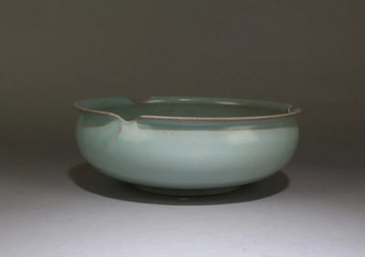 Chinese ru kiln porcelain washer