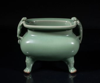 Chinese longquan type porcelain censer