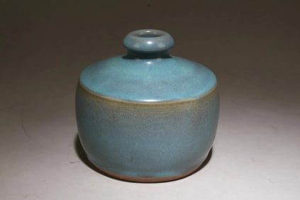 Chinese Jun type porcelain water dropper