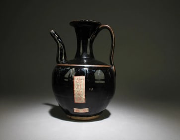Chinese cizhou type black glazed teapot