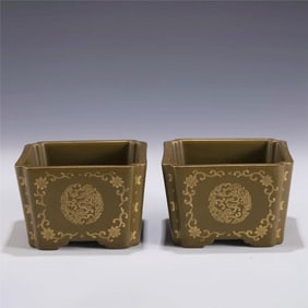 Pair Chinese tea-dust-glazed and gilt porcelain brush washers