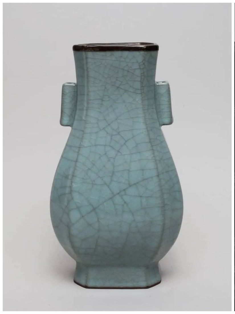Chinese guan-glazed porcelain vase (1 of 9)