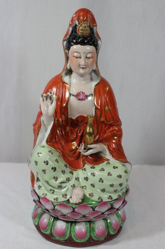 20th century famille rose porcelain guanyin: Chinese 20th century beautiful famille rose figure; of a guanyin, left hand holding a gilt vase, seated upon a double lotus pedestal base. there are five character "zeng long sheng" mark H 38cm. Fidel