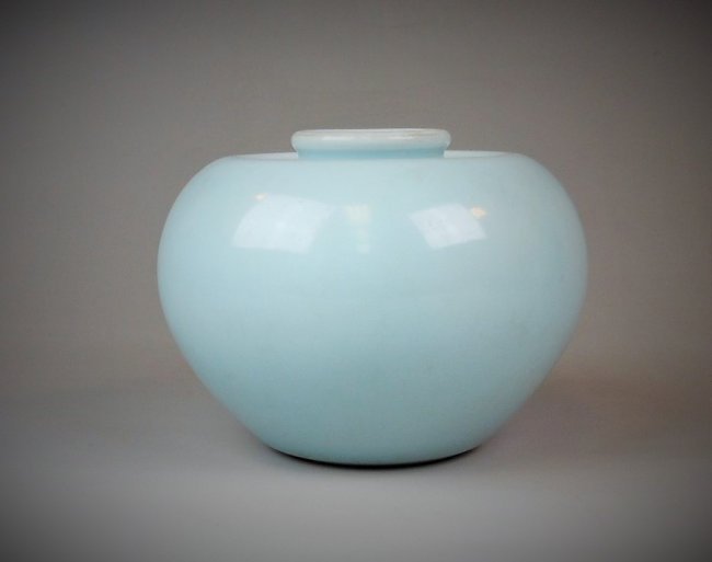 A clair de lune glazed water coupe (1 of 4)