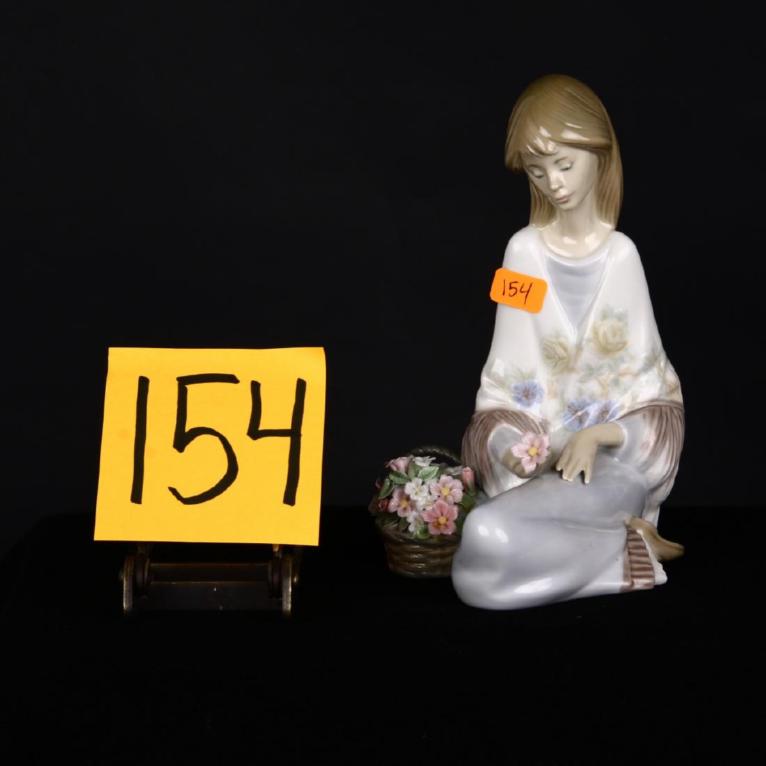 Lladro #7607 Collector Society 1992 Flower Song (1 of 1)