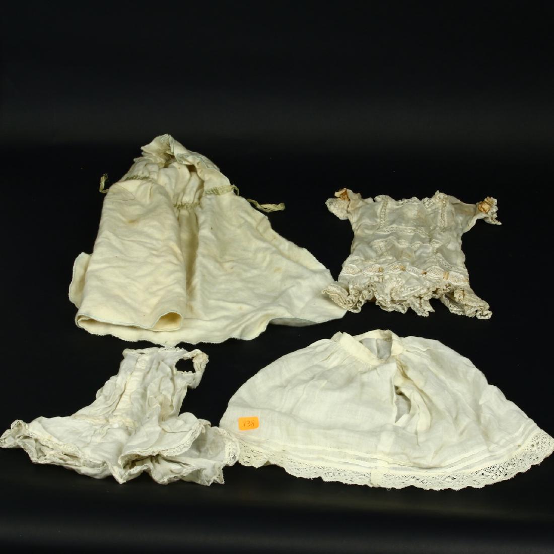 4 pieces vintage doll clothing (1 of 1)