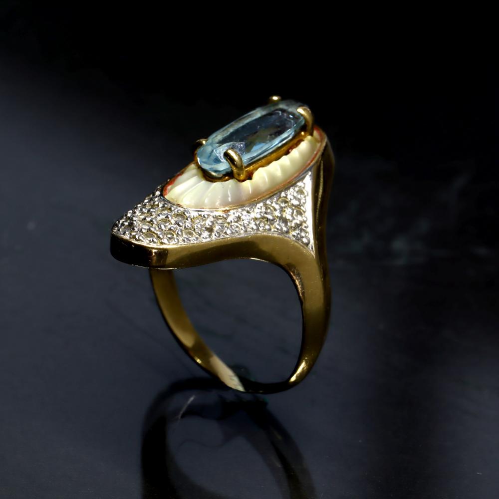 14K Gold Ring Diamonds Blue Topaz & Mother of Pearl (1 of 6)