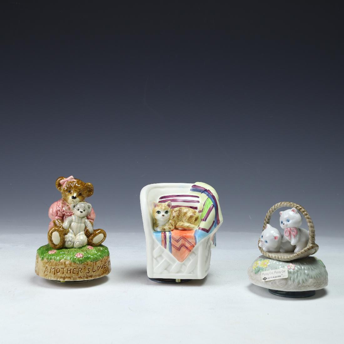 Vintage Otagiri Japan Porcelain Music Boxes: Vintage Otagiri Japan Porcelain Music Boxes 3 pieces, untested