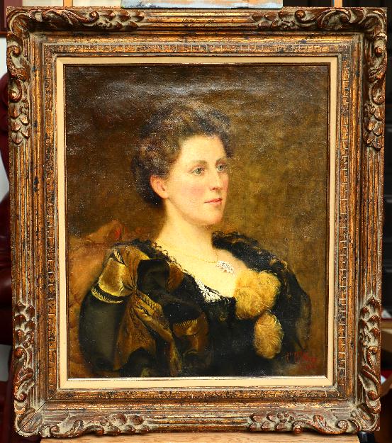 Antique Original painting on canvas Portrait of an elegant woman by C.F. Wray English School: Antique Original painting on canvas Portrait of an elegant woman by C.F. Wray English School, has a Newman Soho Square London seal mark on back, Short Biography of C.F. Wray paper label on back, 32X28