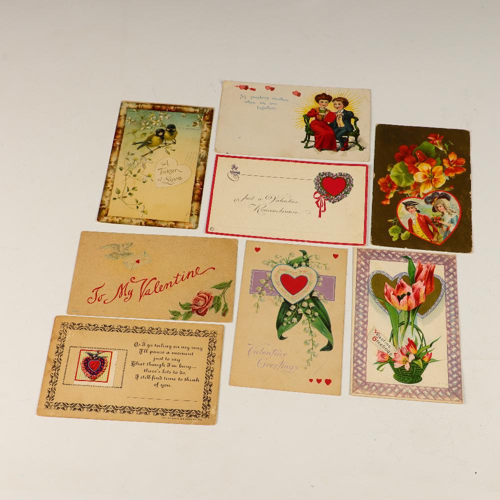 Lot of Vintage Valentineâ€™s day Postcards (1 of 2)