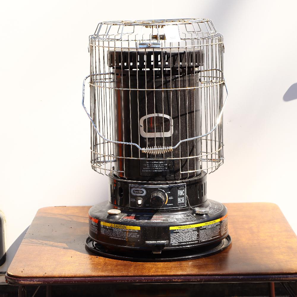 New Dyna-Glo Kerosene Heater Never used (1 of 2)