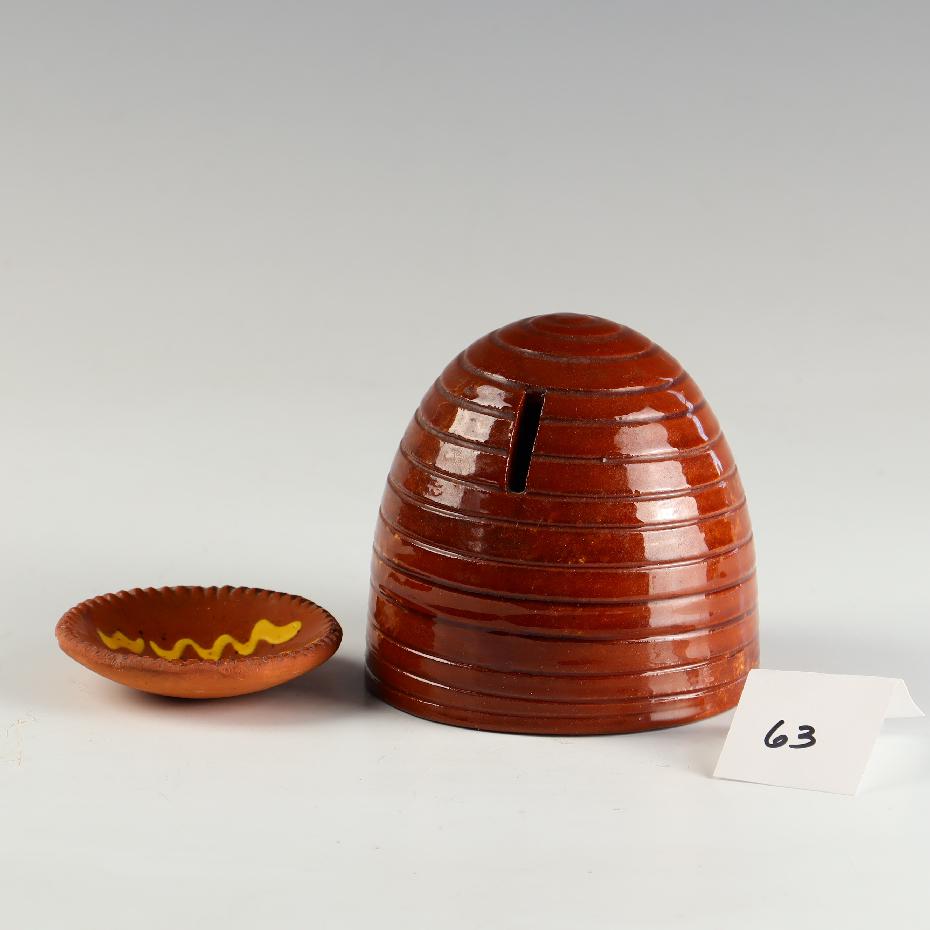 Breininger Pottery Robesonia, Pa dated 1984 Beehive bank (1 of 3)