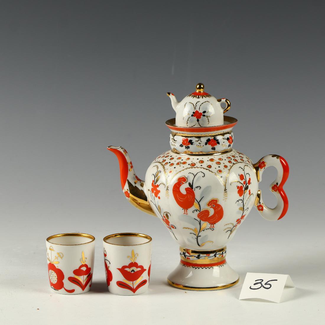 Imperial Lomonosov Porcelain Teapot with 2 cups (1 of 3)