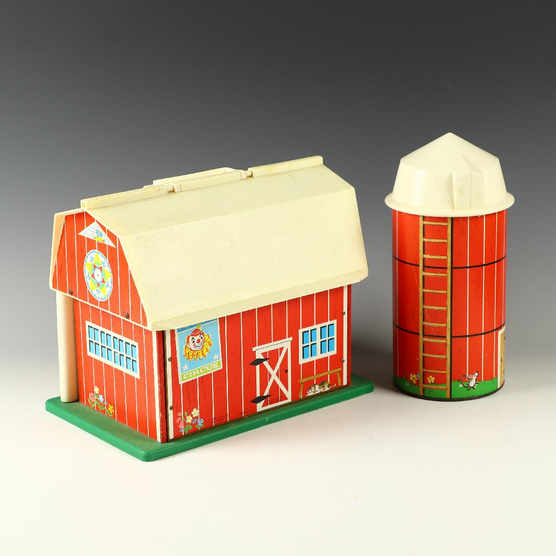 Vintage Fisher Price 1967 Family Play Farm: Vintage Fisher Price 1967 Family Play Farm