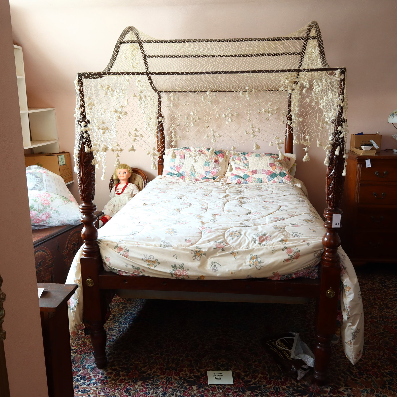 Antique wooden canopy double bed: Antique wooden canopy double bed, the front posts are carved, this lot includes the mattress but it is optional