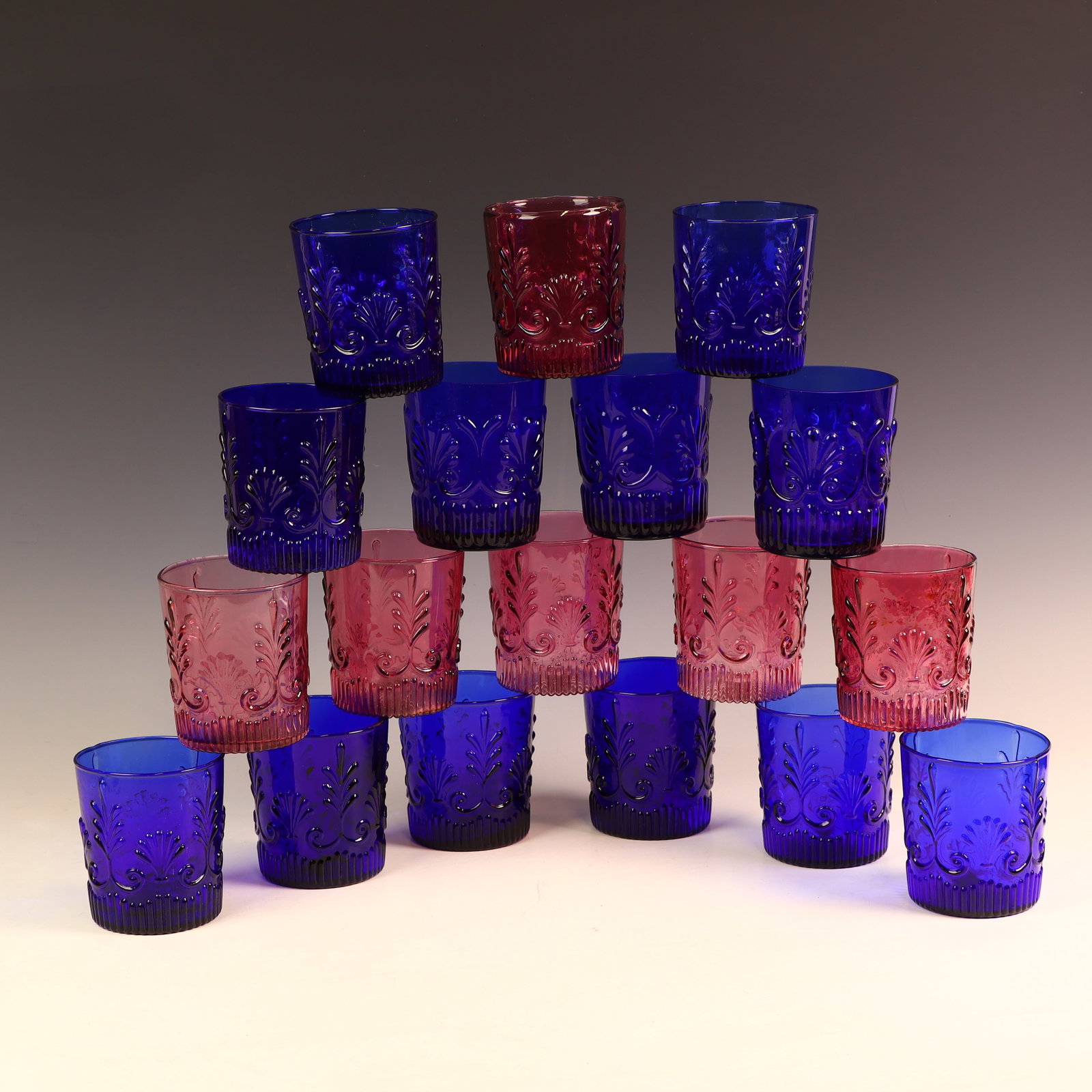Pink and Cobalt blue glasses 18 pieces: Pink and Cobalt blue glasses 18 pieces 14 inches tall, 3.5 inches wide