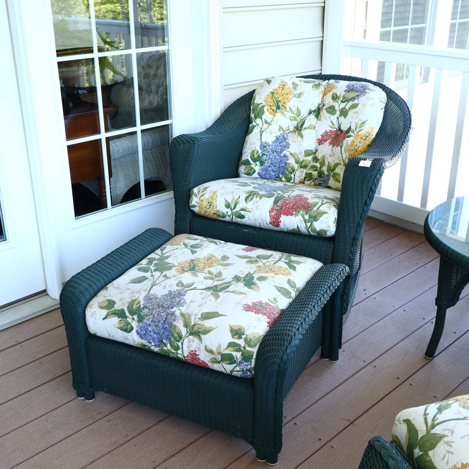 Lloyd Flanders green wicker chair rocker (1 of 1)