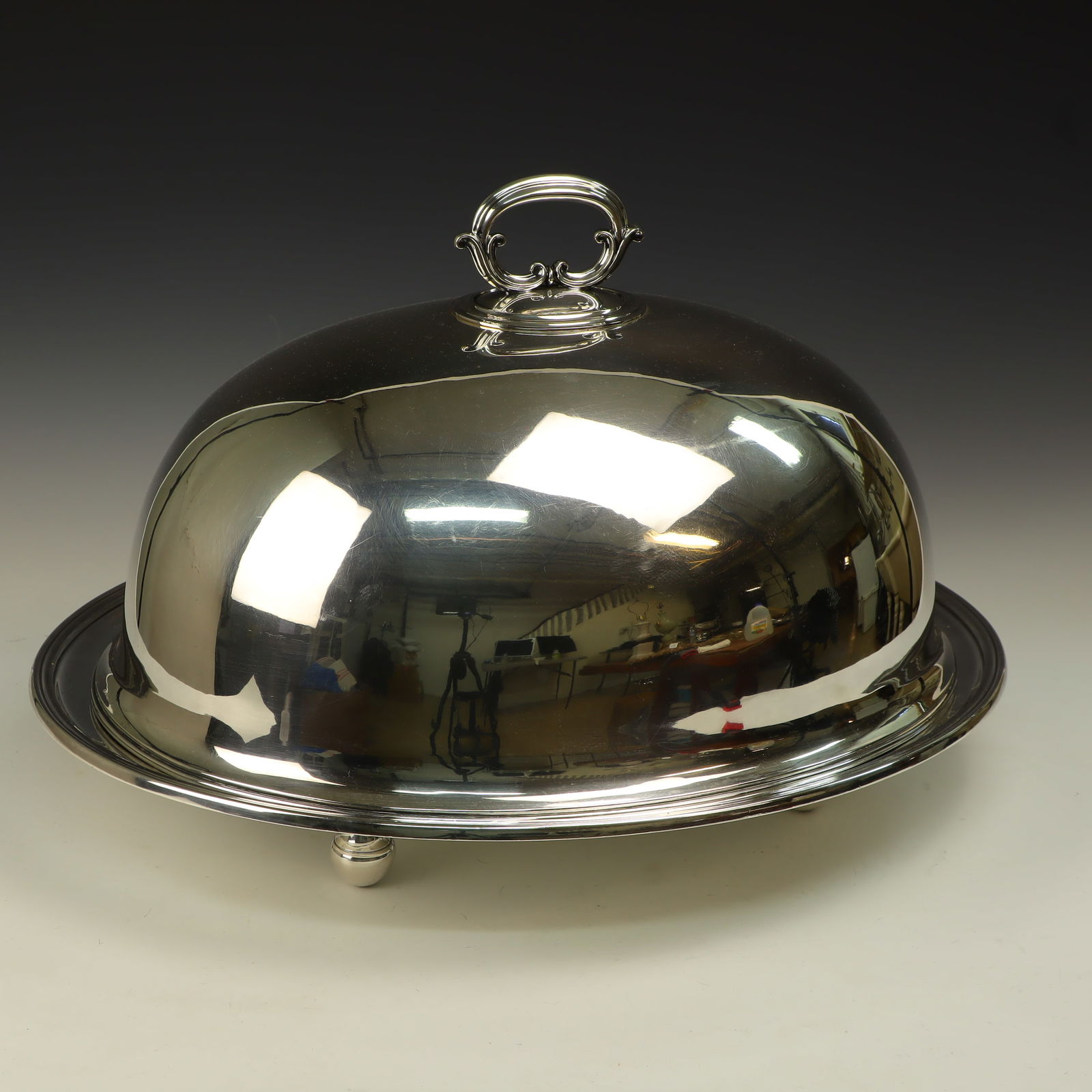 Silver Plate Meat Dome Service Platter by Elkington and Co. (1 of 2)