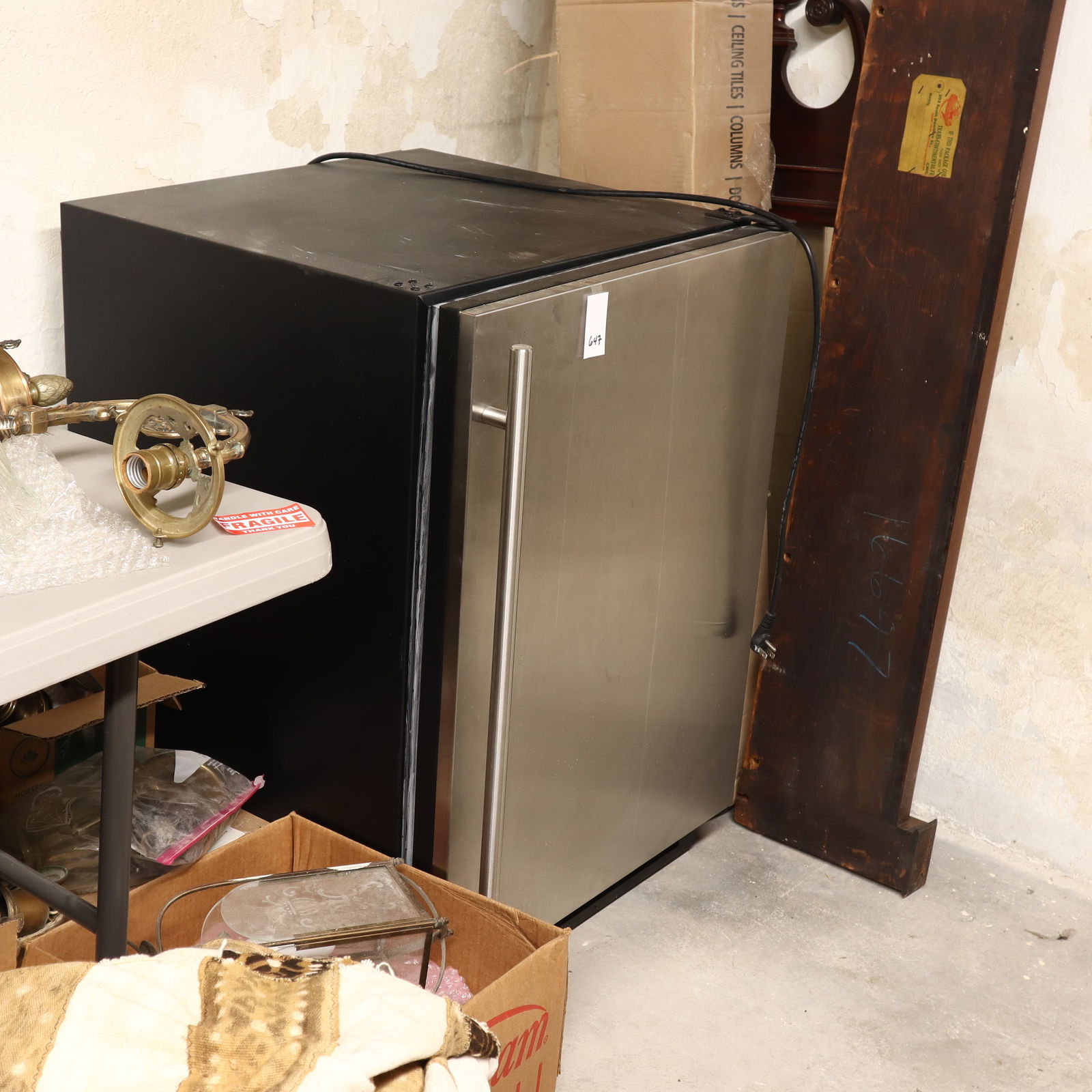 Uline Mini Frig With Freezer Auction