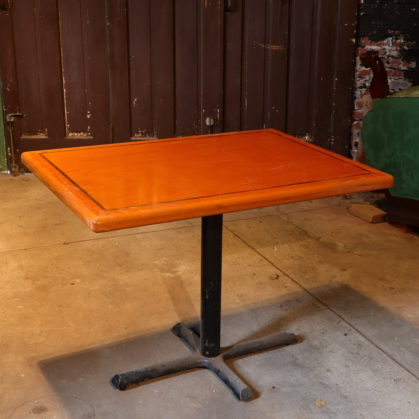 Vintage Harbor Banquet table with iron base: Vintage Harbor Banquet table with iron base, 30 inches tall, 41X30 inches to is 1.5 inches thick , will need cleaning, the tops are disassembled from the base.