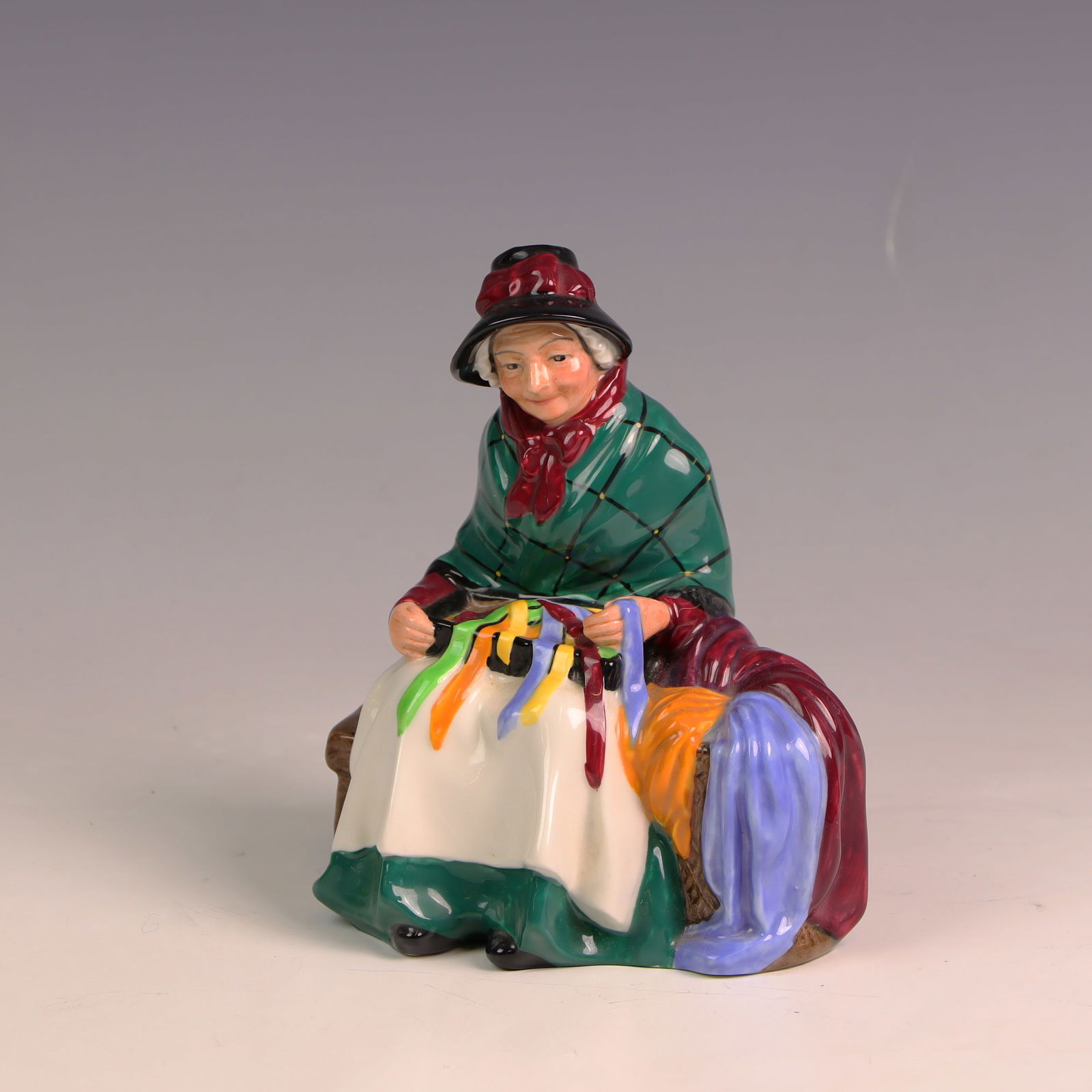 Vintage Royal Dalton England Figurine (1 of 3)