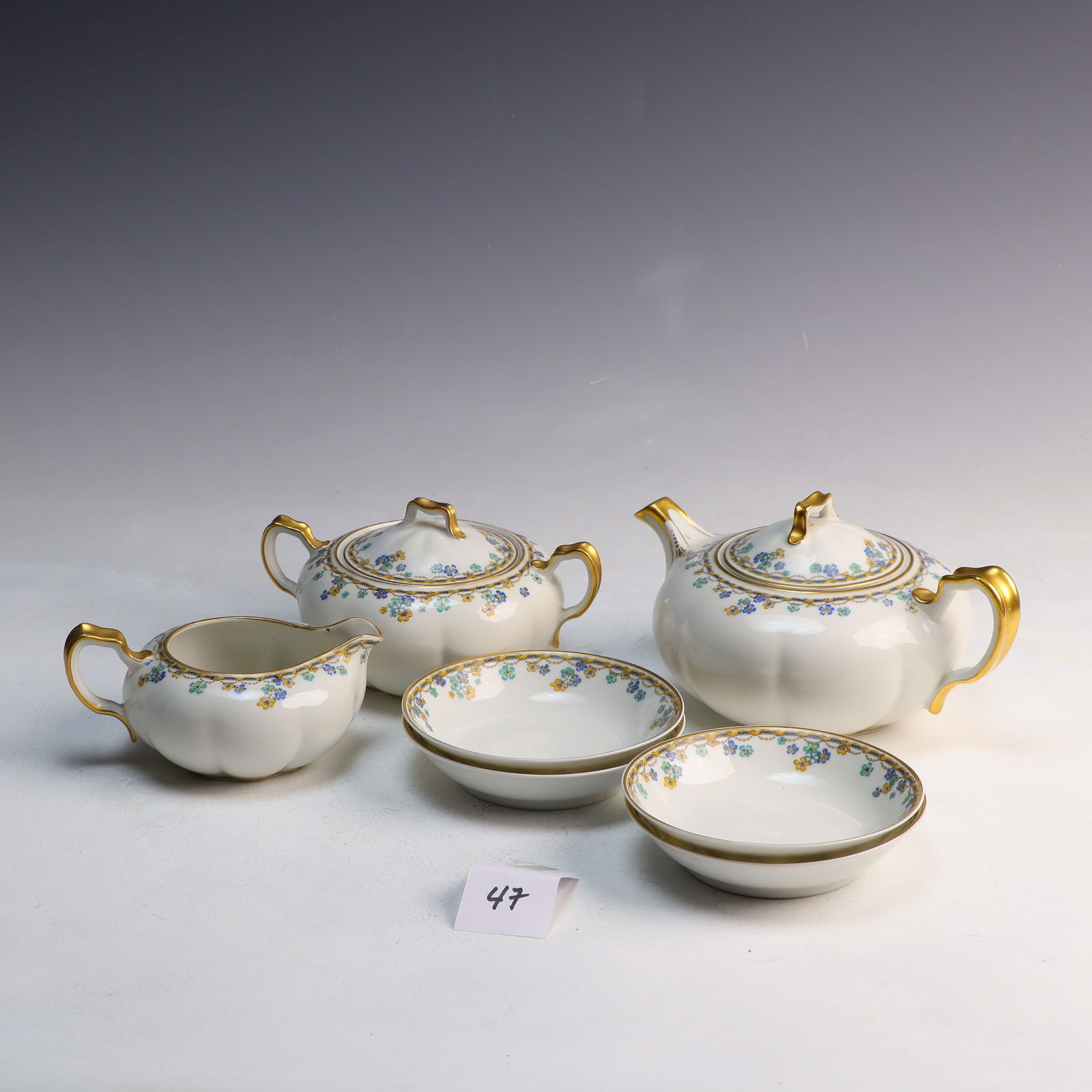 Haviland Limoges France porcelain tea set and 3 bowls (1 of 2)
