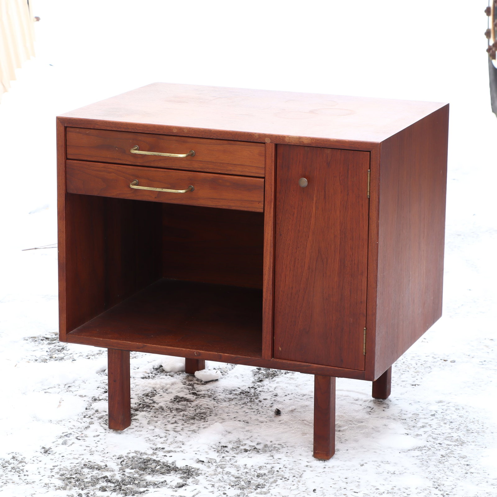 Mid Century Teak end table/nightstand: Mid Century Teak end table/nightstand 28.5 inches tall, 27 inches wide, 20 inches deep, it has stains on top