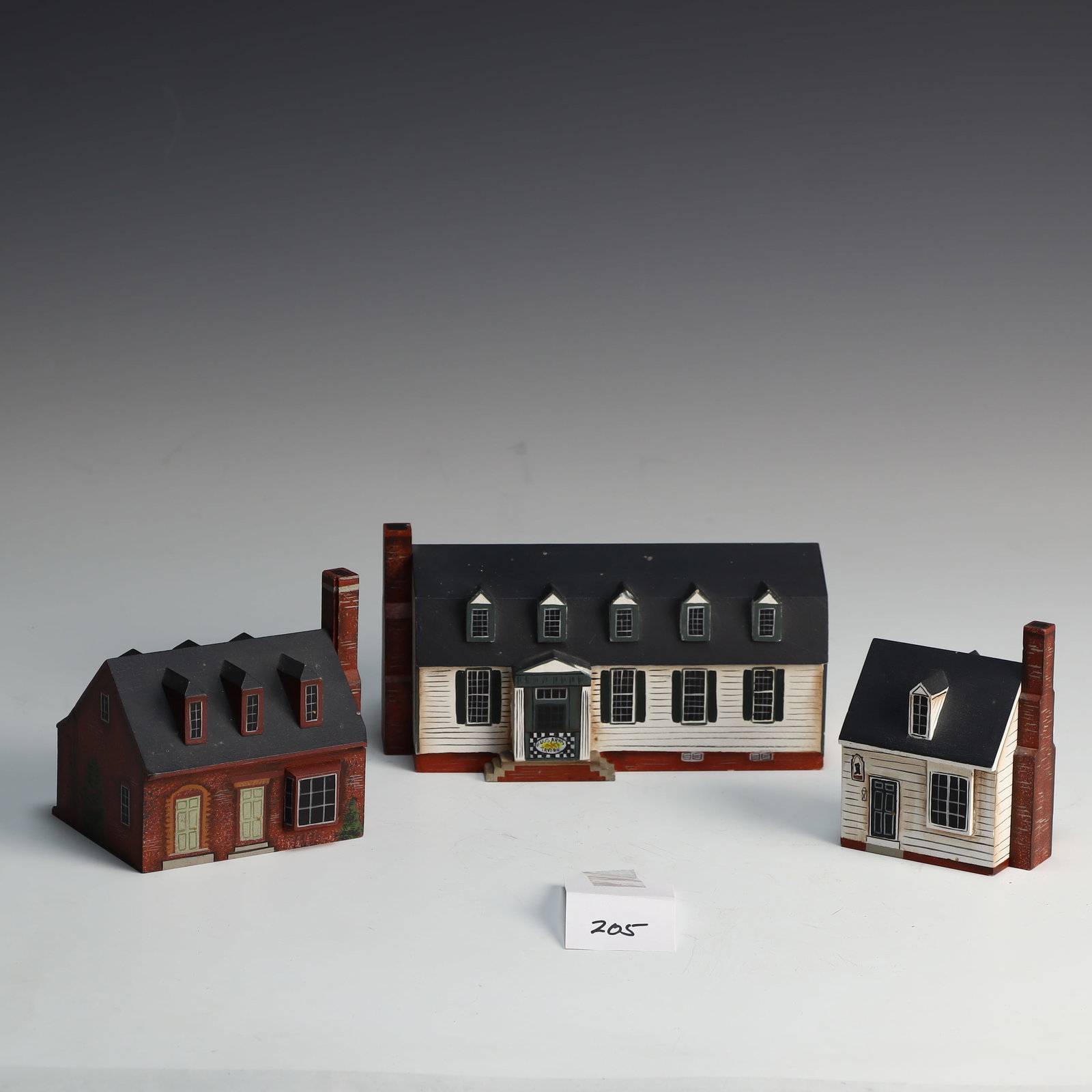 Three Vintage Colonial Williamsberg VA wooden Folk art cottages by Tru and Marlene Whiting: Three Colonial Williamsberg VA wooden Folk art cottages by Tru and Marlene Whiting, The Mini Teacher 4X3 ¾X3 inches, Boot and Shoemaker 2 ¾X3.5X1 ¾ inches, Kings Arm tavern 6 &fra