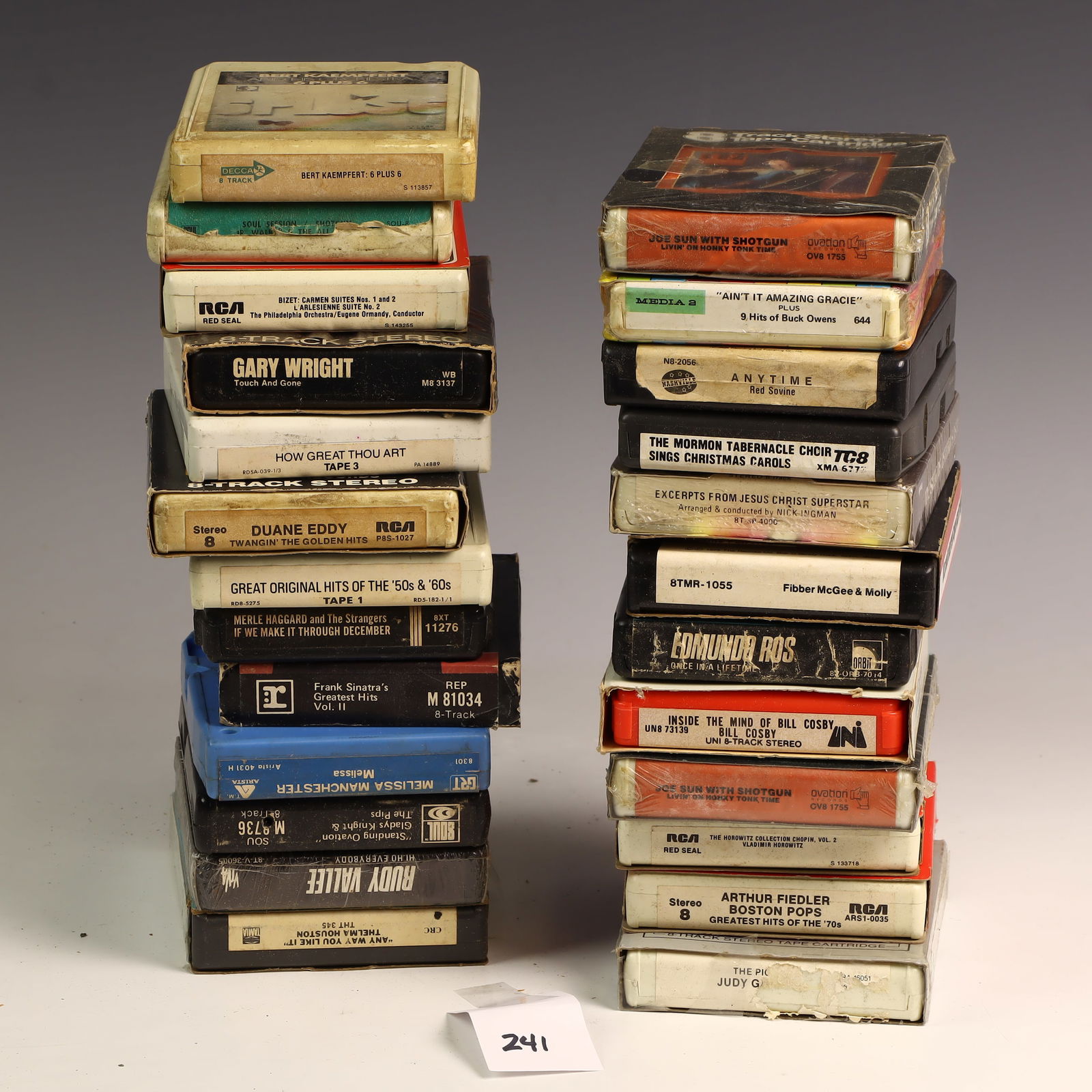 Vintage 8 track tapes lot (1 of 1)
