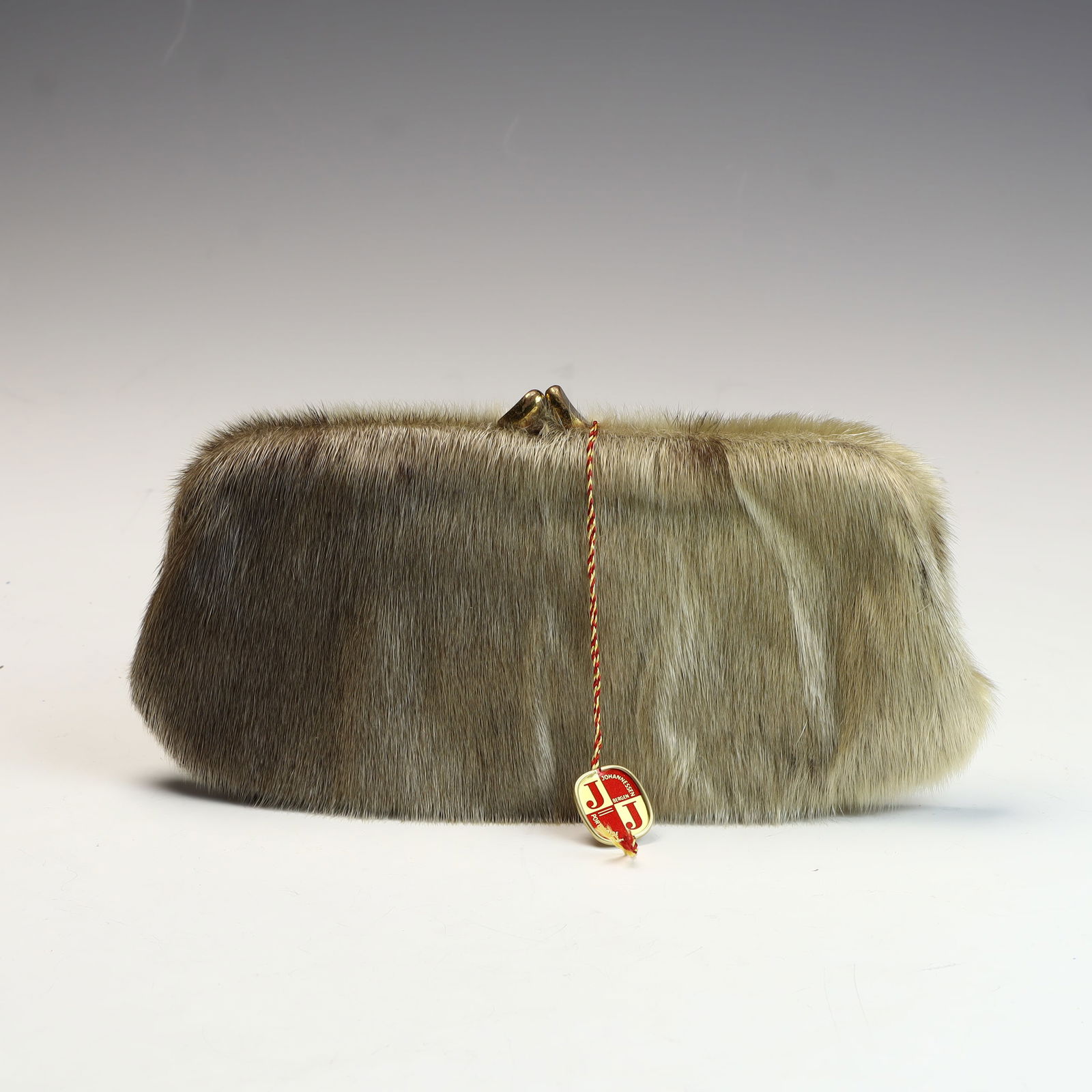 Vintage made in Norway genuine seal-skin purse (1 of 3)