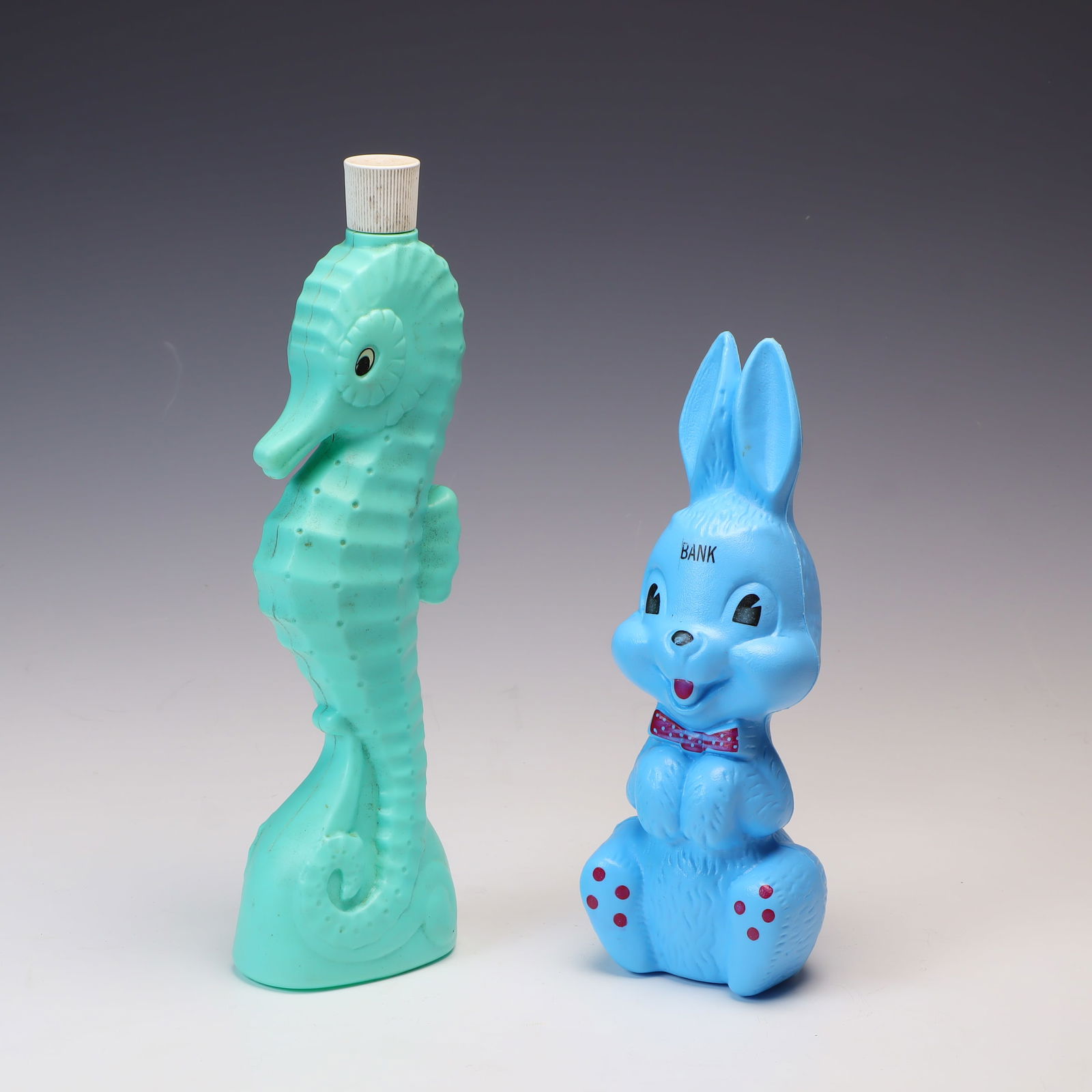 Vintage Plastic Bunny Bank and a seahorse bottle (1 of 4)