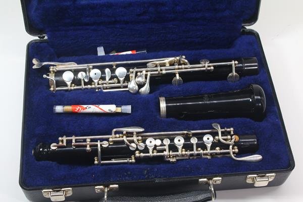 Selmer Oboe with Original Hard Case (1 of 1)