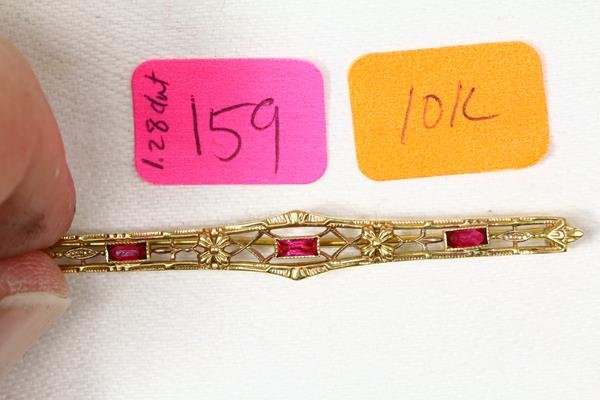 10K Yellow Gold Bar Pin Garnets (1 of 1)
