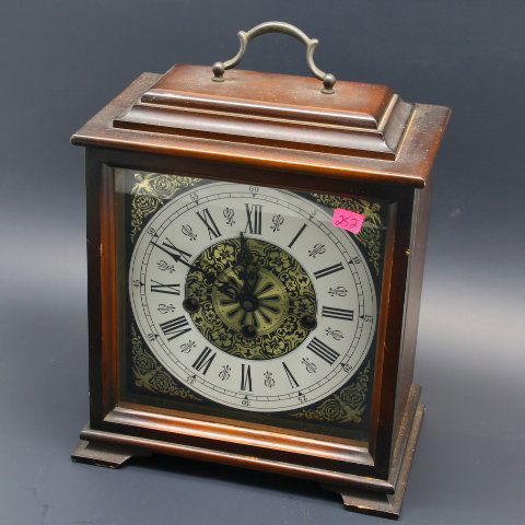 Linden Cuckoo Clock West Germany w/ Key Mantle Clock (1 of 1)