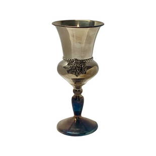 Sterling Silver Judaica Kiddush Cup.: Sterling Silver Judaica Kiddush Cup with grapes, Weight: 131 gramSize : 16.5 cm