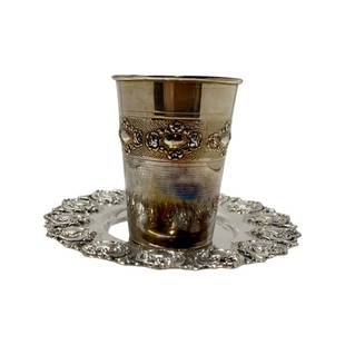 Sterling Silver Judaica Kiddush Cup With Tray.: Sterling Silver Judaica Kiddush Cup With Tray, Total weight 101 gram gramcup height 8 cm ,plate approximately 13 cm diameter.