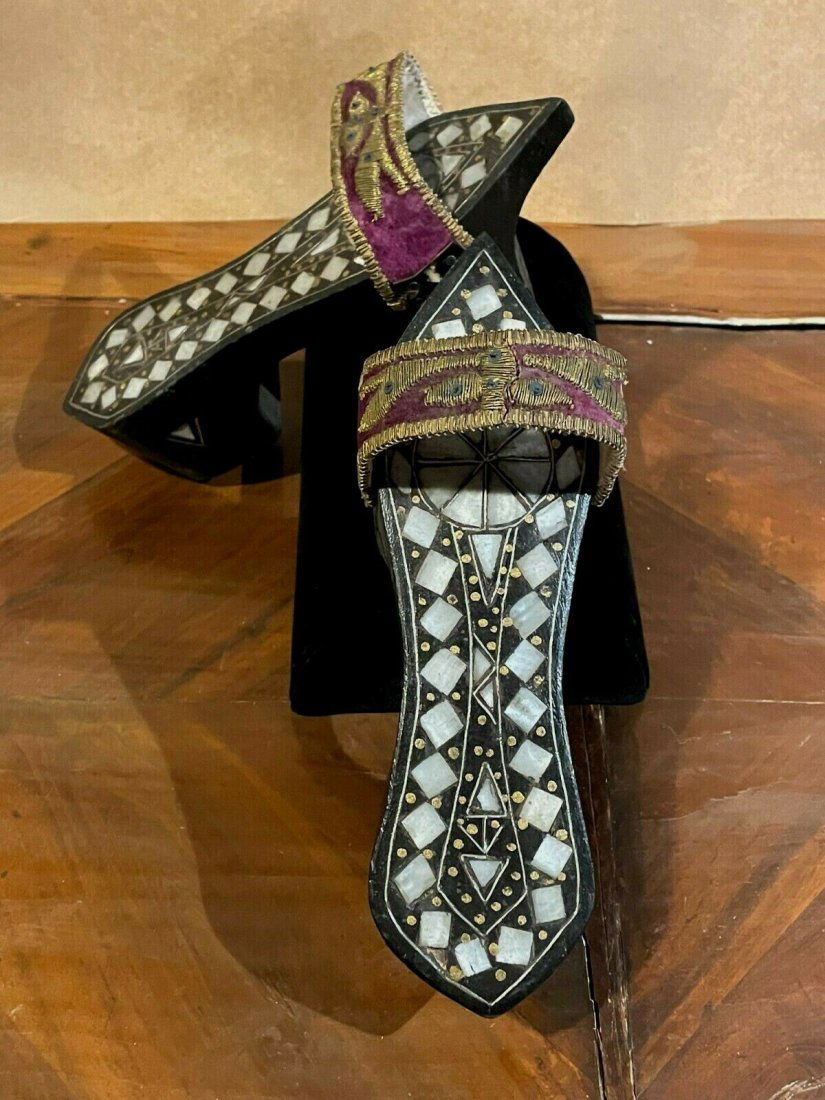 Pair of Ottoman Syrian Mother-of-Pearl inlaid Wooden Qabqab Bath Clogs (1 of 5)