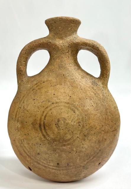 Ancient Late Bronze Age terracotta pilgrim's flask. (1 of 3)