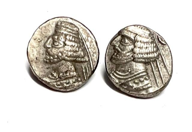(2) Ancient Parthian Silver coins AR (1 of 2)