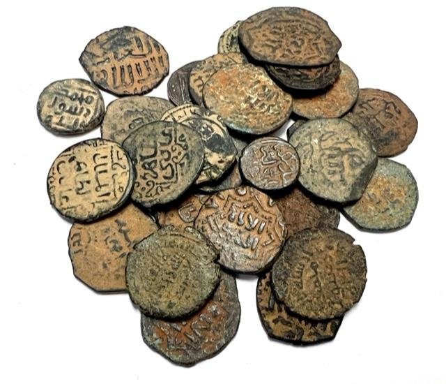 Lot of 30 Ancient Islamic Bronze Coins. (1 of 2)