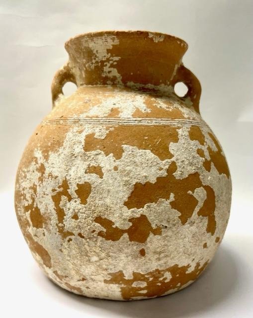 Large Ancient Holy Land Iron Age Terracotta Vessel. (1 of 4)