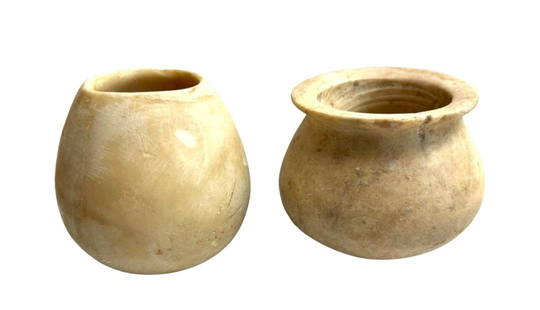 Lot of 2Bactrian stone bowls: 2 Bactrian stone bowls, c. 2200 - 1700 BC, a colorful with attractive banding. Size: 7.5cm -6 cm approximately. Ex private NJ collection