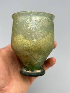 Ancient Roman Glass Cup .: Ancient Roman Glass Cup, 1st - 3rd Century Fascinating Roman glass cup with beautiful iridescence. Size: 10 cm x 7.5cm Provenance: Ex Leonaed Wasserman 1925- 2011 collection