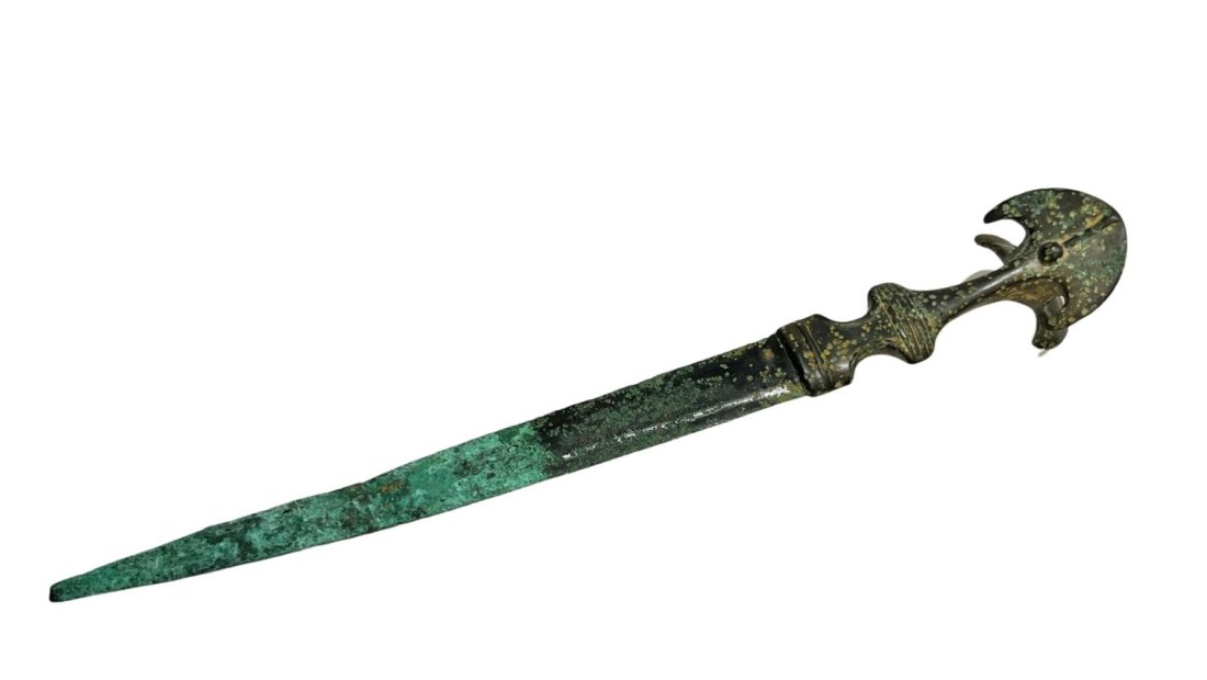 Luristan Bronze Dagger 16 in (1 of 4)