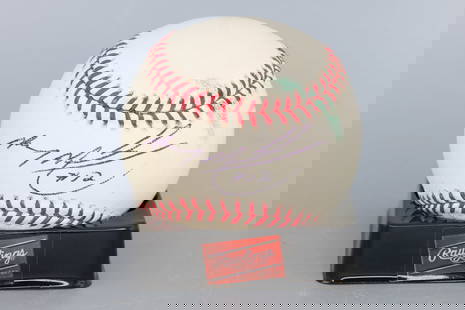 Baseball Hand Written Signatures, Sports Collectibles Memorabilia, Autographed Ball: A Vintage Baseball Ball With Several Handwritten Signatures All Around. Used, Vintage Item With Signs Of Age And Wear. SKU-KN10RS-2 We Do Not Authenticate The Item Here For Auction. We Solely Rely