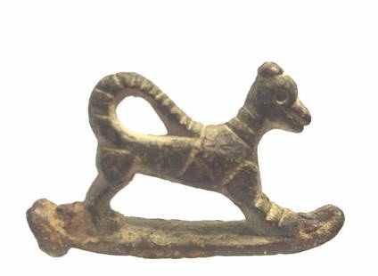 Ancient Roman Bronze Animal .: Ancient Roman Bronze Animal , Ca 1st -3rd century AD, nice detail and patina , Size : 5 cm x 3 cm , Provenance: Ex Brooklyn NY private collection