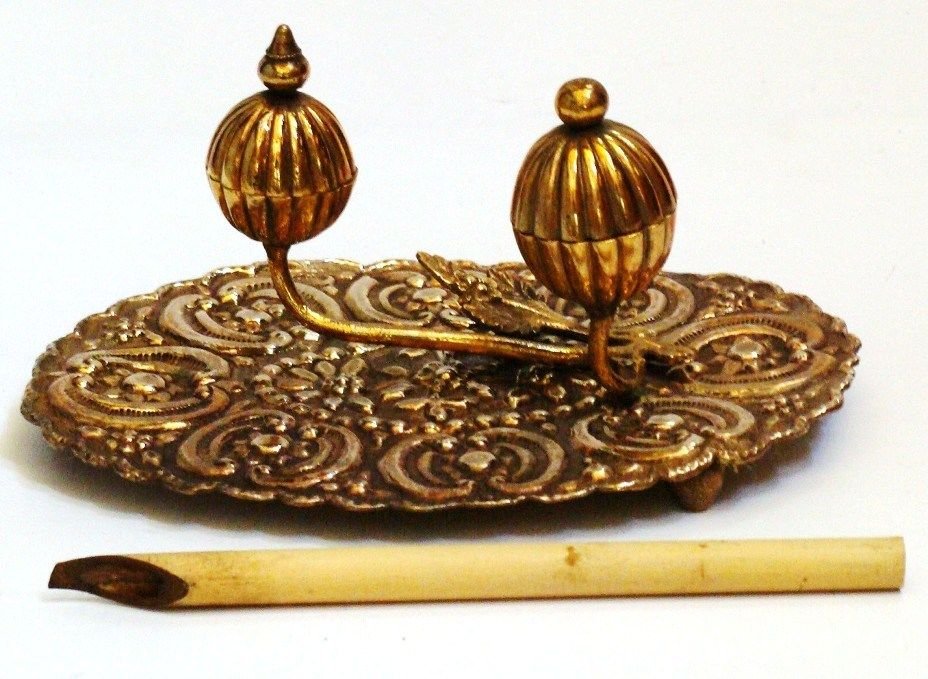 Antique Islamic Ottoman Inkwell .: Antique Islamic Ottoman Inkwell Gold plated , circa 19 century AD , Size : 18 cm x 14 cm ,Good condition .
