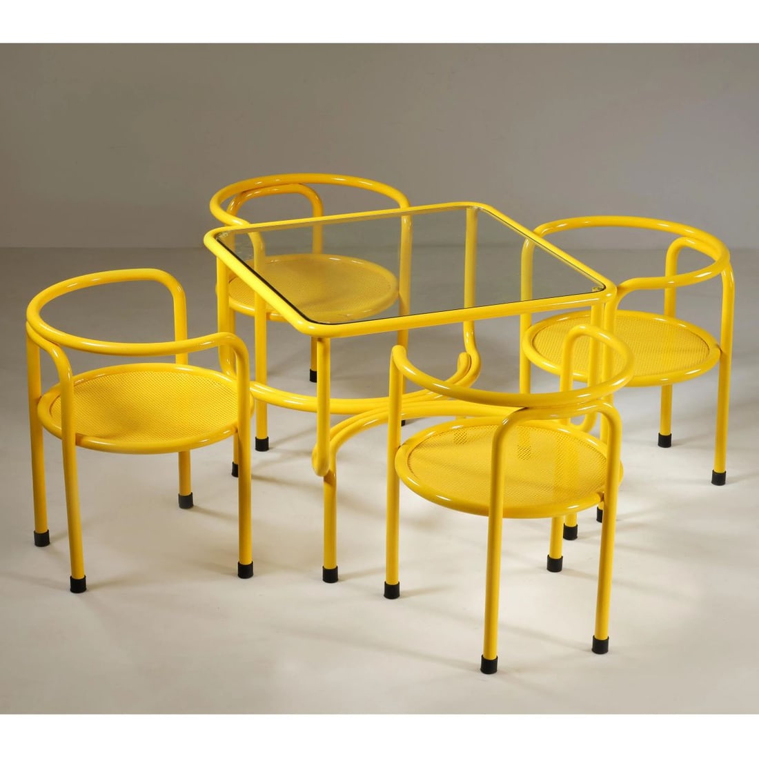 Gae Aulenti FOUR AMRCHAIRS AND A TABLE (1 of 1)